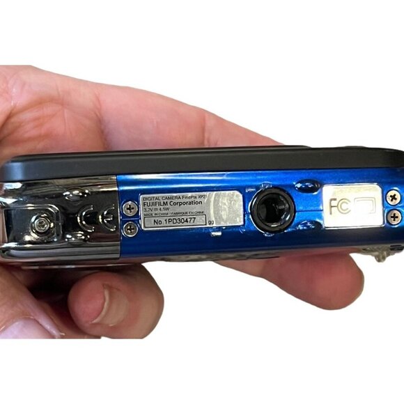 FujiFilm FinePix XP21 Water Proof Digital Camera Digicam 14MP Bundle - TESTED** - Picture 5 of 11